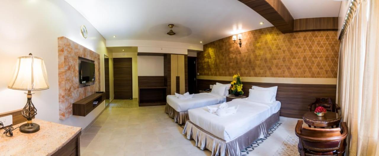 Hotel Grace Majestic Мадгаон Екстериор снимка